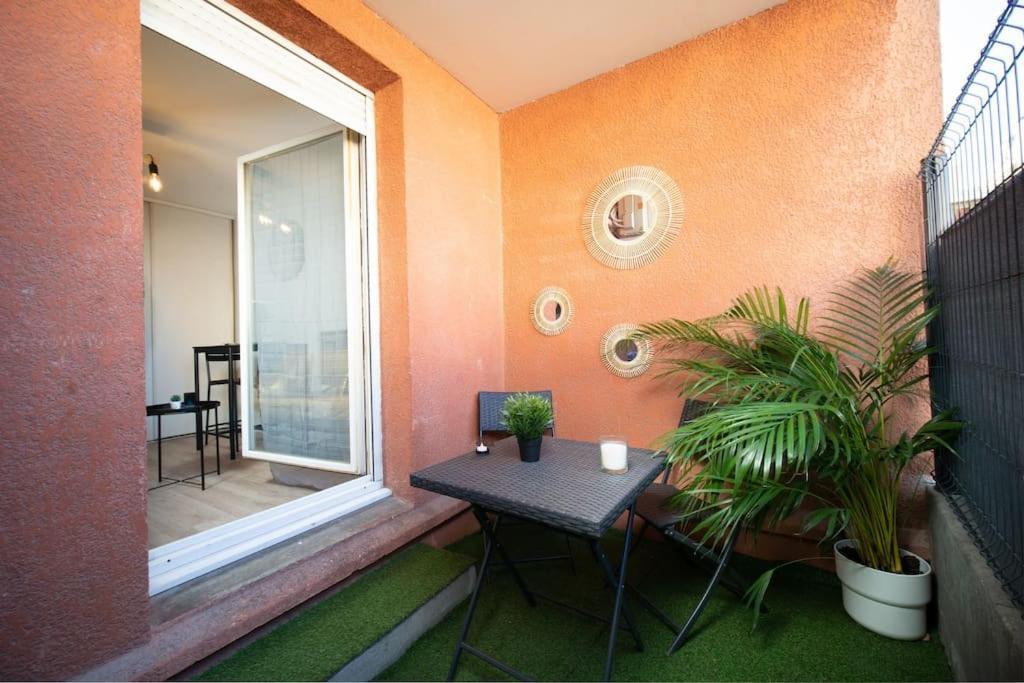 Appartement Climatise Terrasse Parking Gare St Charles Marseille Eksteriør bilde